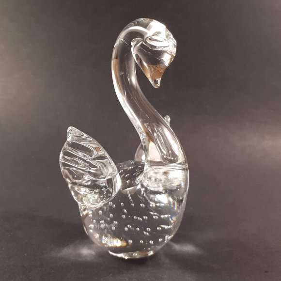 Vintage Large glass Swan paperweight/figurine - Picture 3 of 8